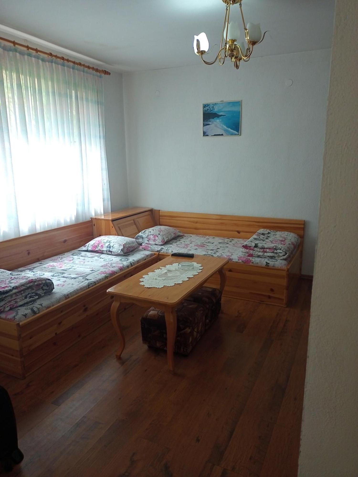 Family Hotel Shisharka Батак Экстерьер фото