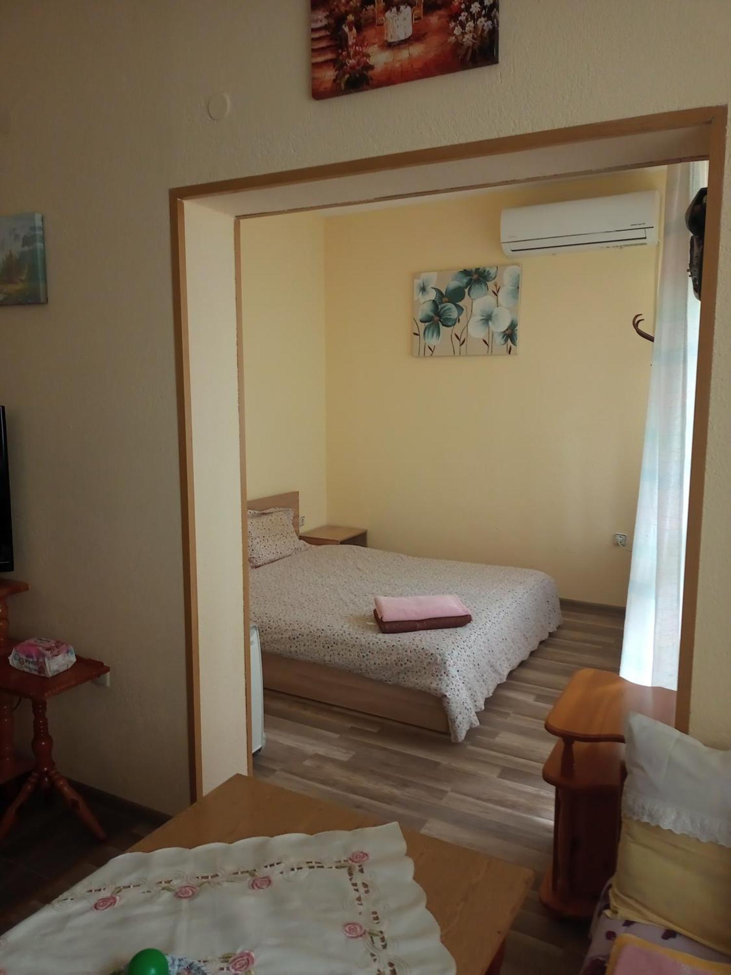 Family Hotel Shisharka Батак Номер фото
