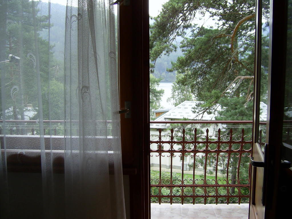 Family Hotel Shisharka Батак Номер фото